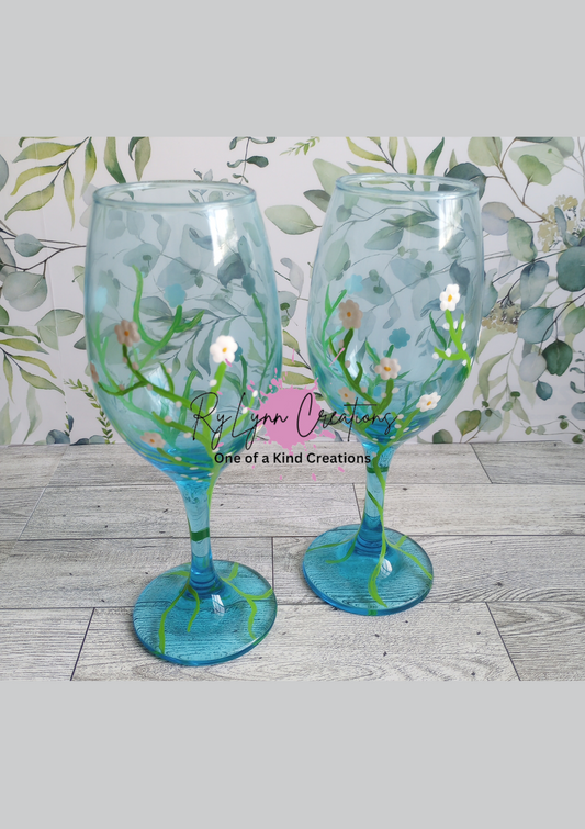 Flower Vines wine glass